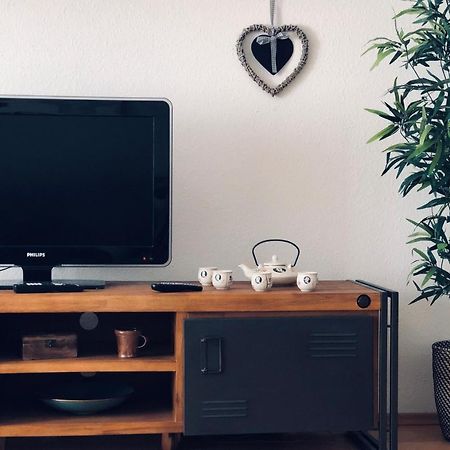 Parkplatz Und Balkon - Burberg'S Heimathafen In Wiesbaden Luaran gambar